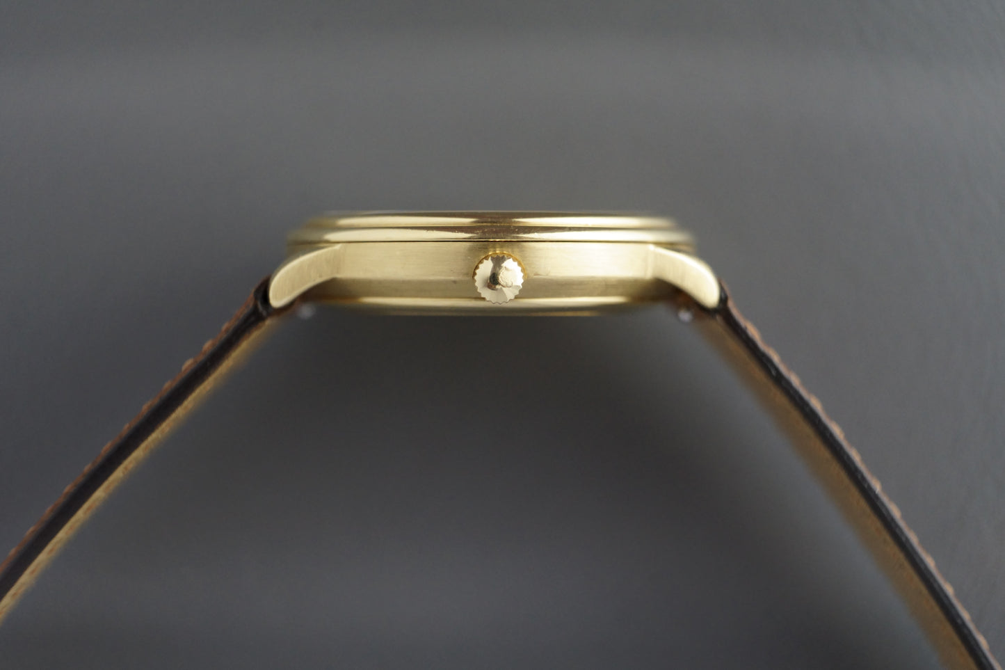 Dual Time Automatik Réf. 25685 | Full Set 36mm 18K Gelbgold