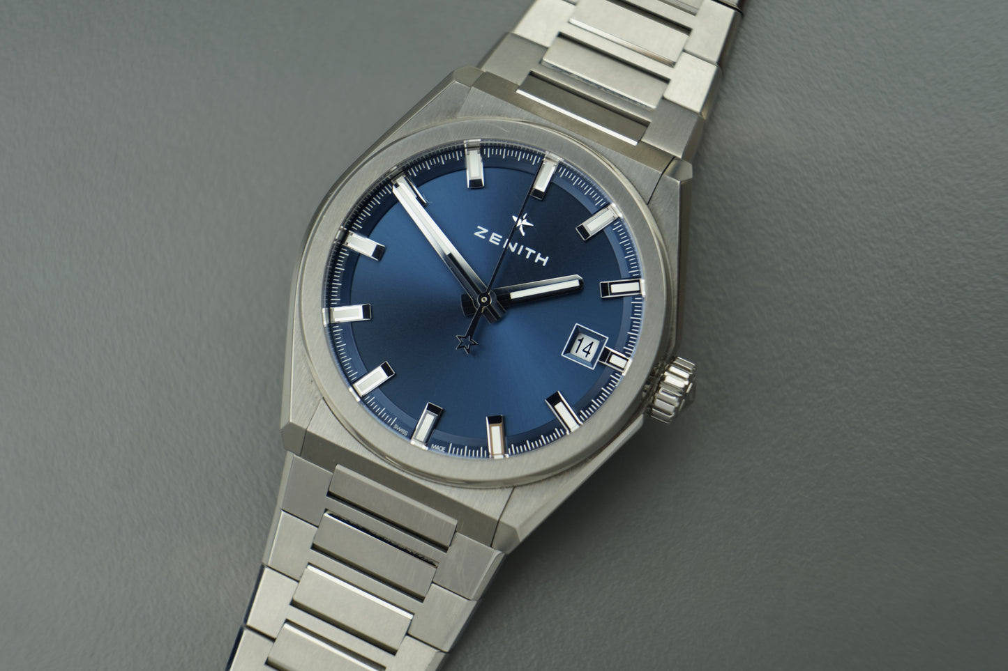 Defy Titanium Blau Automatik | 41mm Full Set