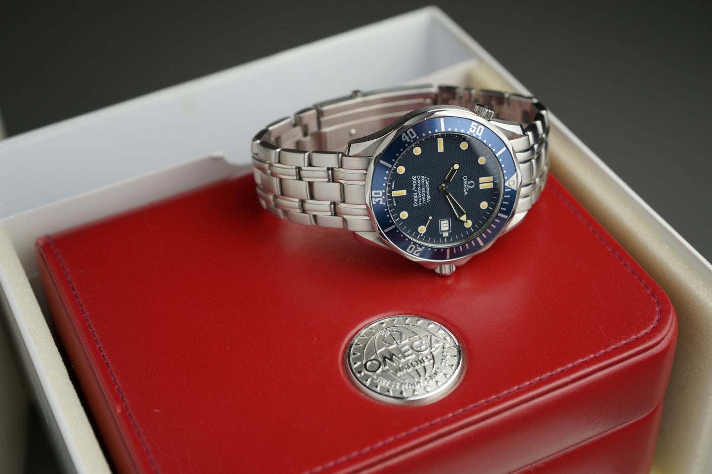 OMEGA Seamaster Professional 300m Chronometer Blau Box Automatik