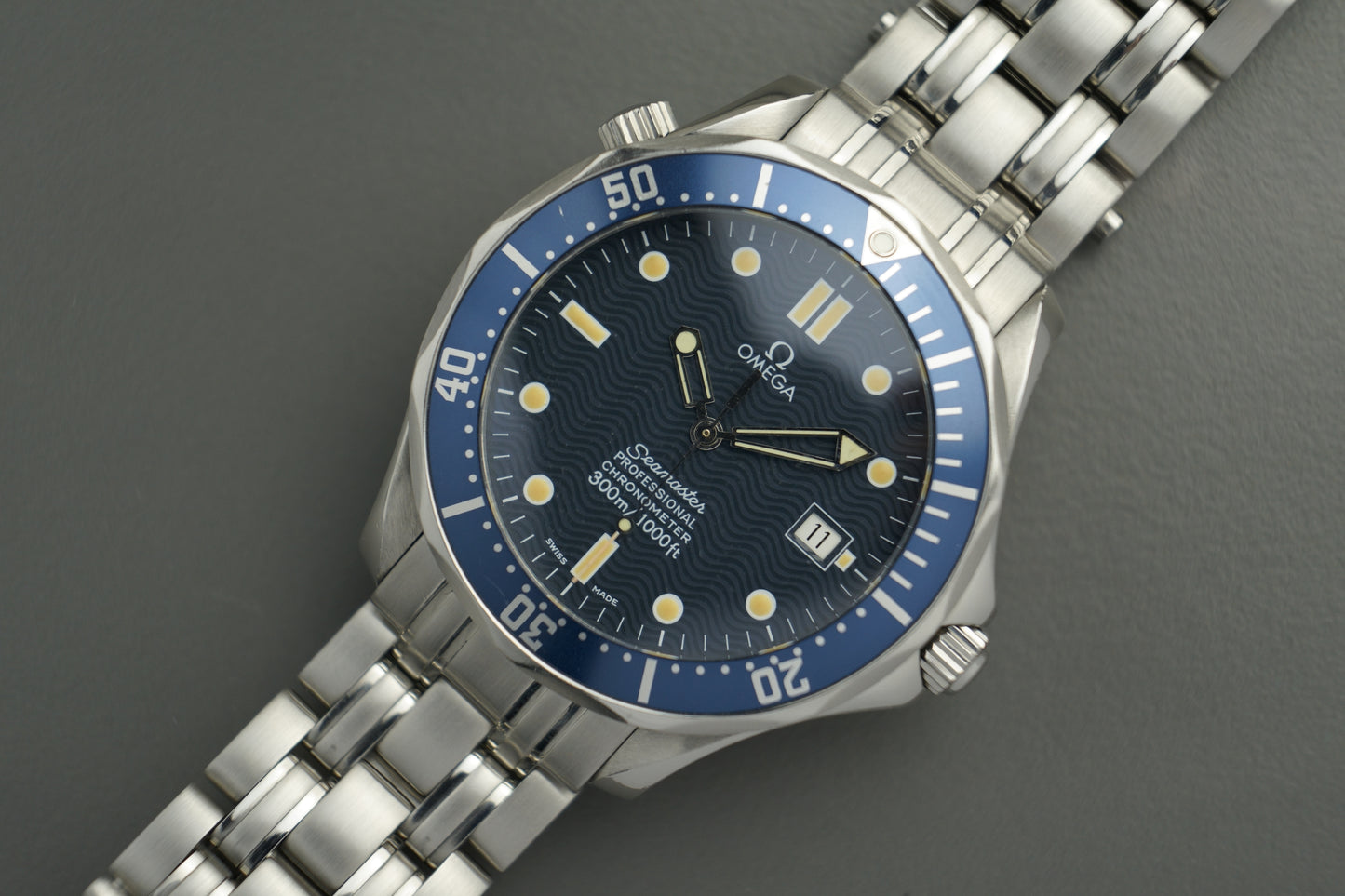 OMEGA Seamaster Professional 300m Chronometer Blau Box Automatik