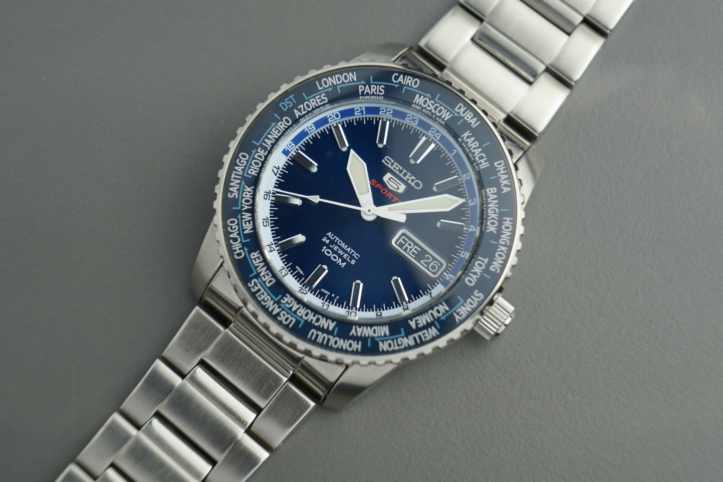 Seiko 5 World Time SRP125