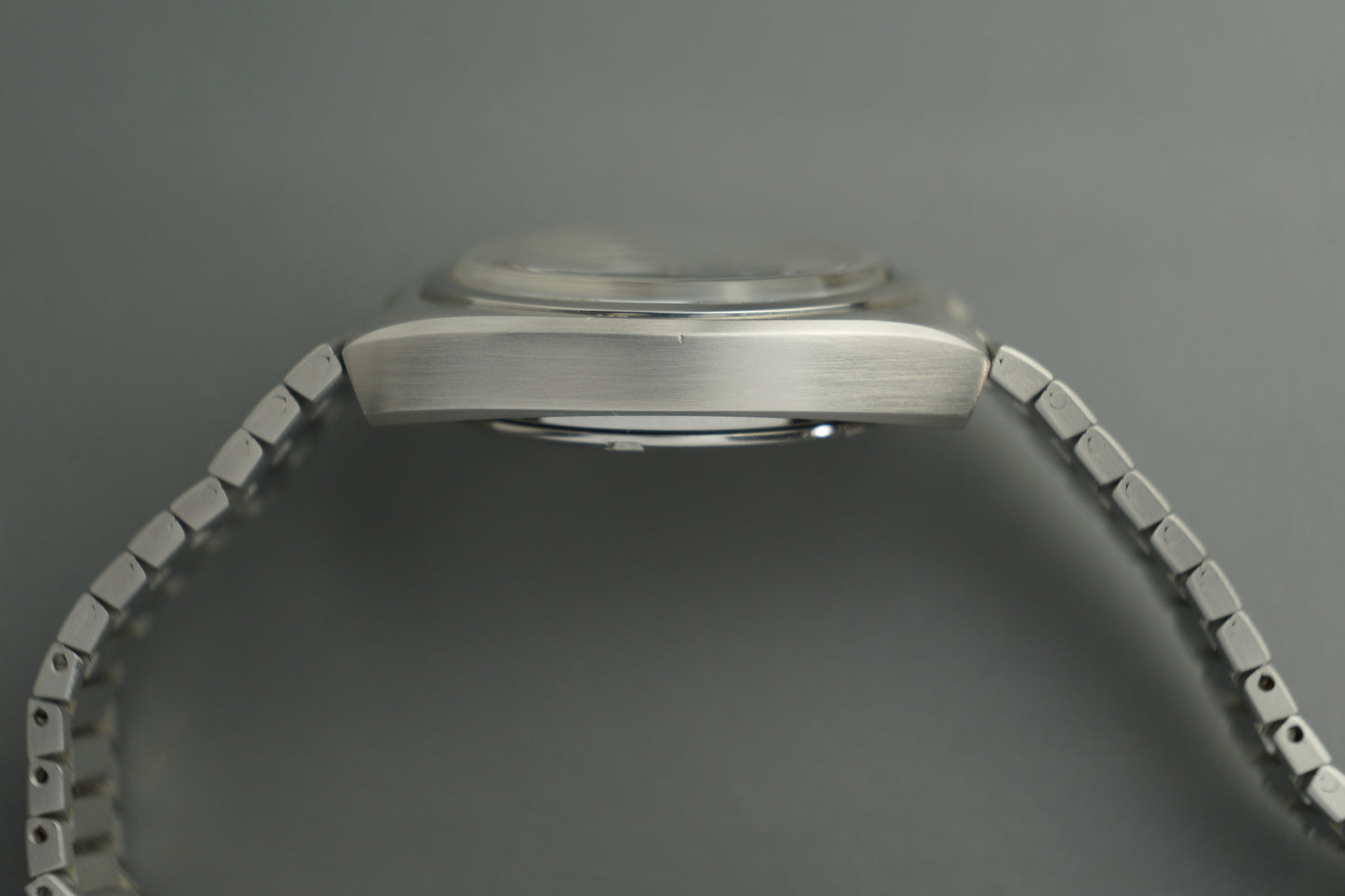 Omega Megaquartz 32 KHz Vintage Uhr