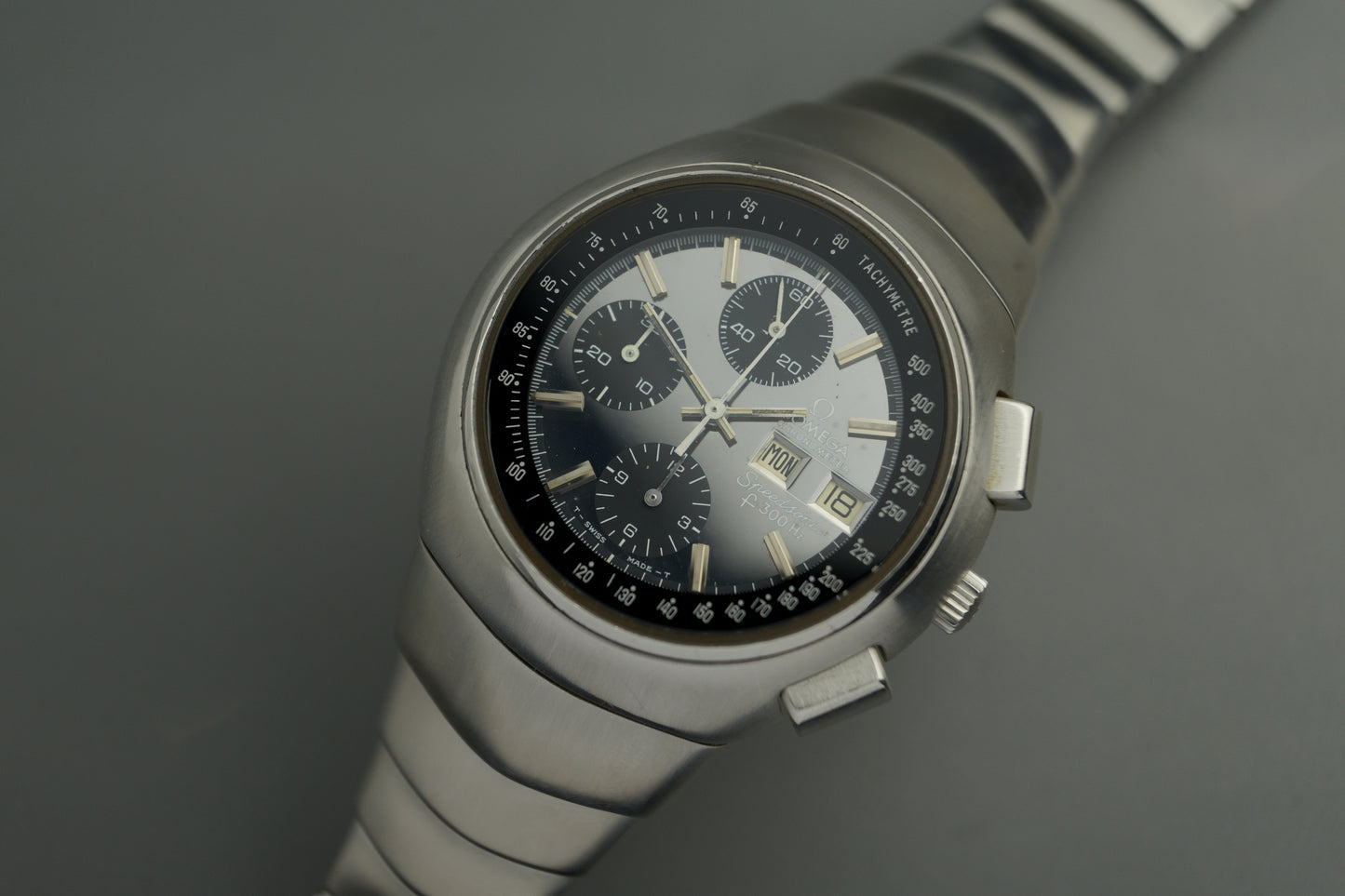 OMEGA Speedsonic Chronometer f300 Hz Stimmgabel Lobster