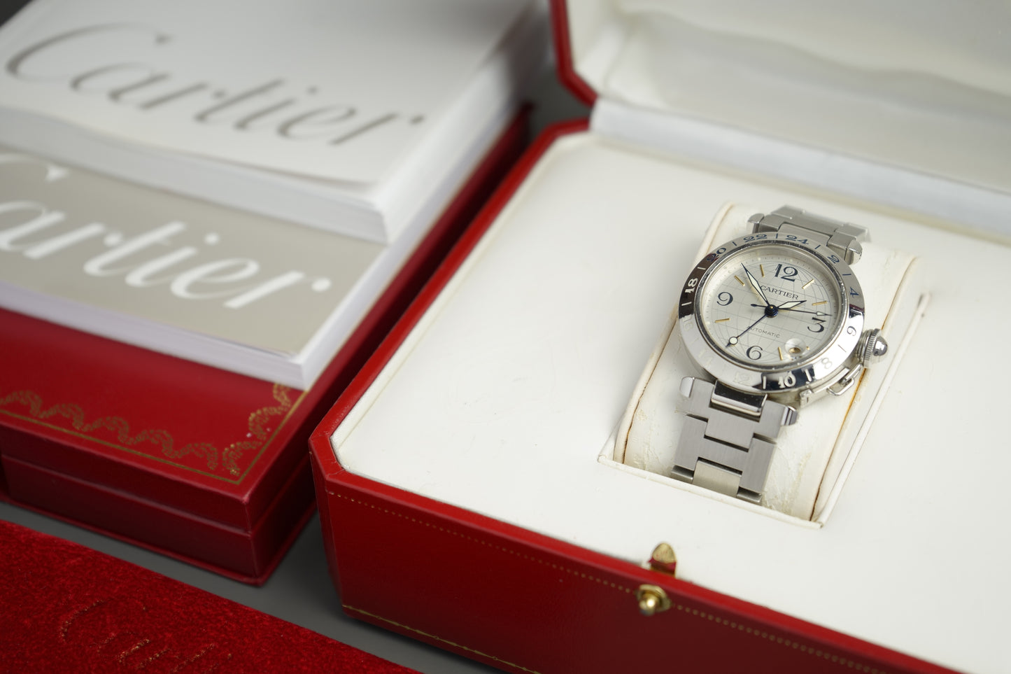 Pasha C GMT | 35mm Automatik deutsches Full Set 2377