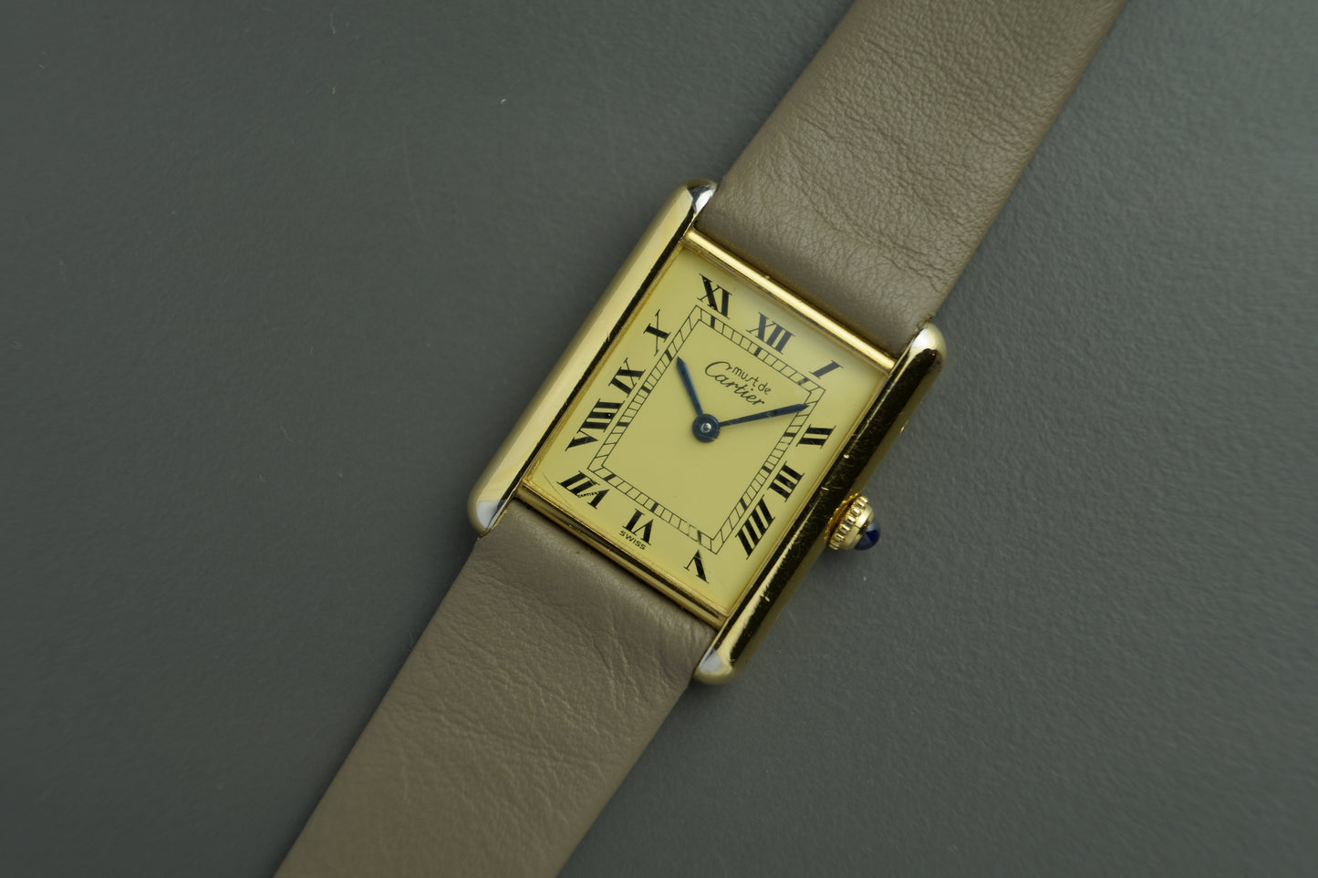 Tank Vermeil 23 x 30 mm Etui Roman 590005 | Box & Papiere
