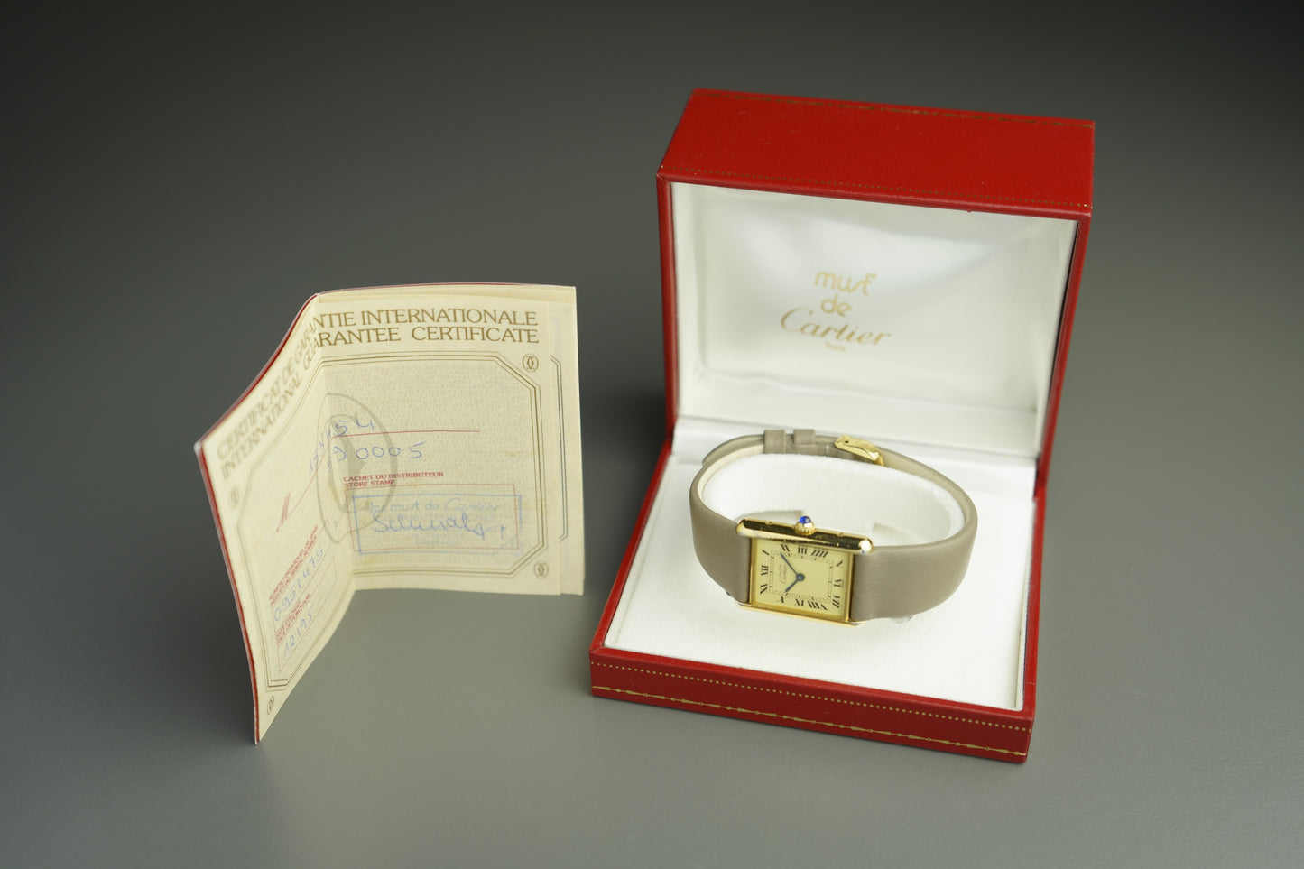 Tank Vermeil 23 x 30 mm Etui Roman 590005 | Box & Papiere