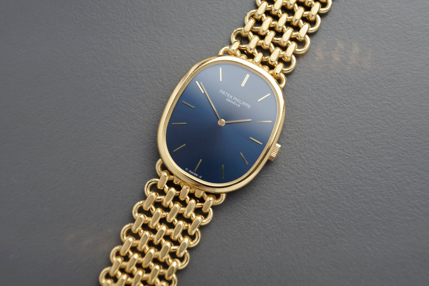 Ellipse d'Or Ref. 3848/001 | 27 x 32mm