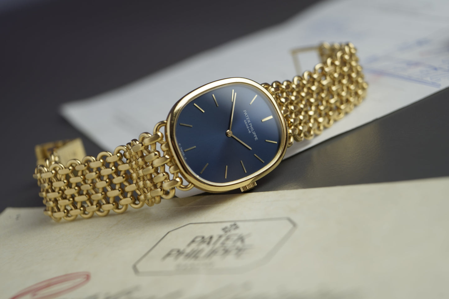 Ellipse d'Or Ref. 3848/001 | 27 x 32mm