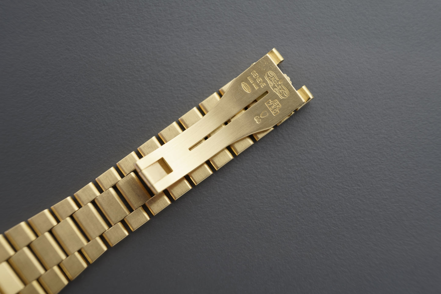 Oysterquartz Day-Date Ref. 19018 Weiß | 36mm Vollgold