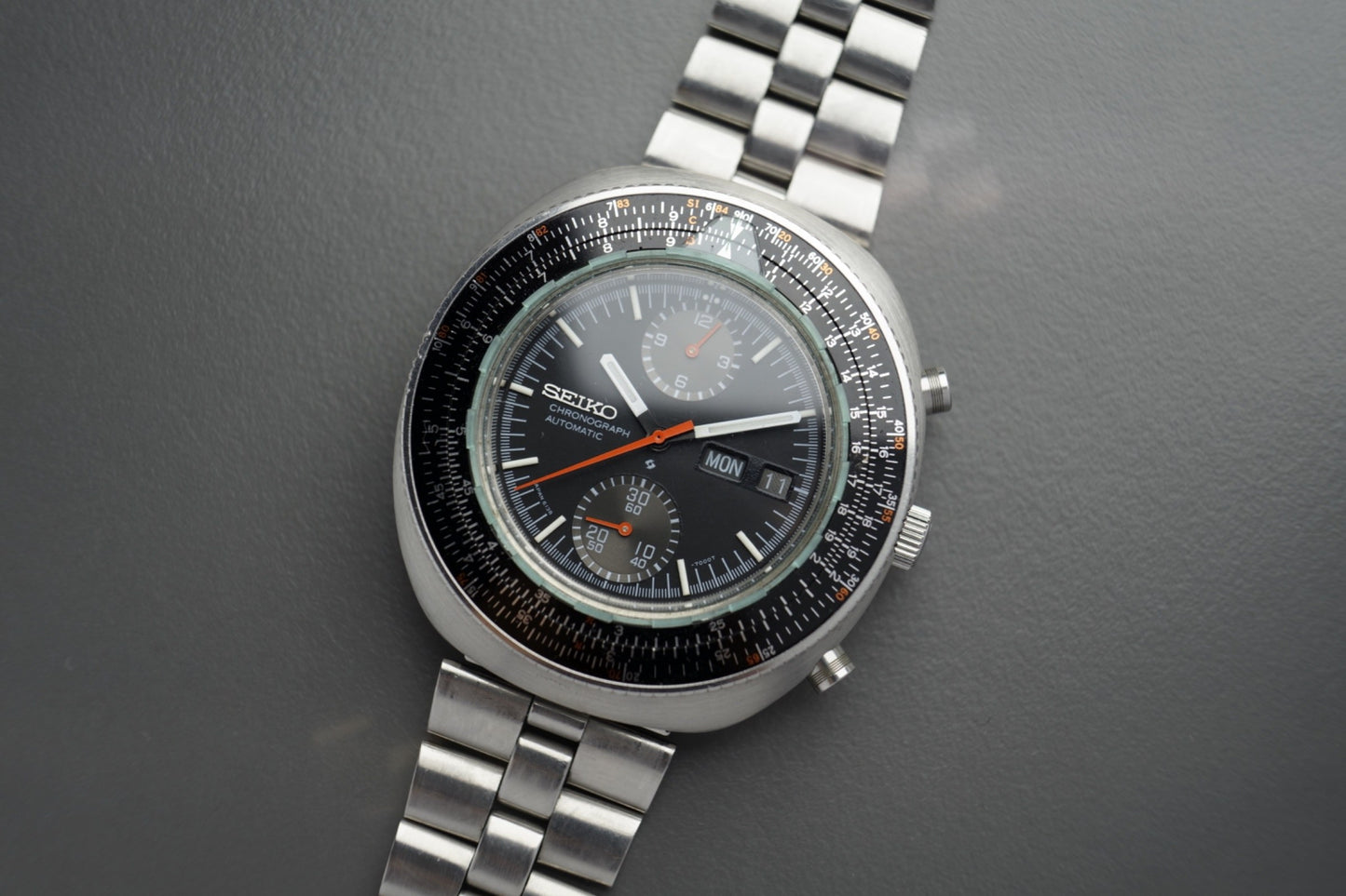 Rechenschieber Chronograph 44mm Automatik 6138