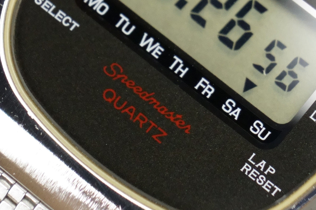 Speedmaster LCD 34mm Quarz