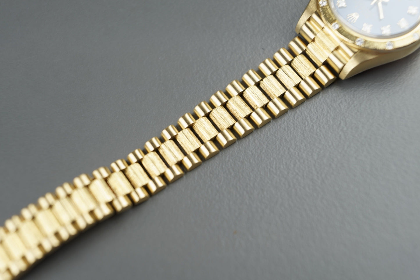 Lady Date Factory 26mm Automatic 18k