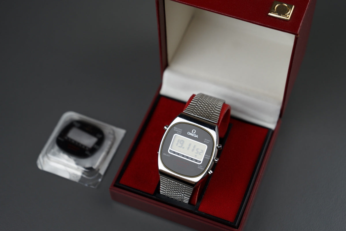 Speedmaster LCD 34mm Quarz