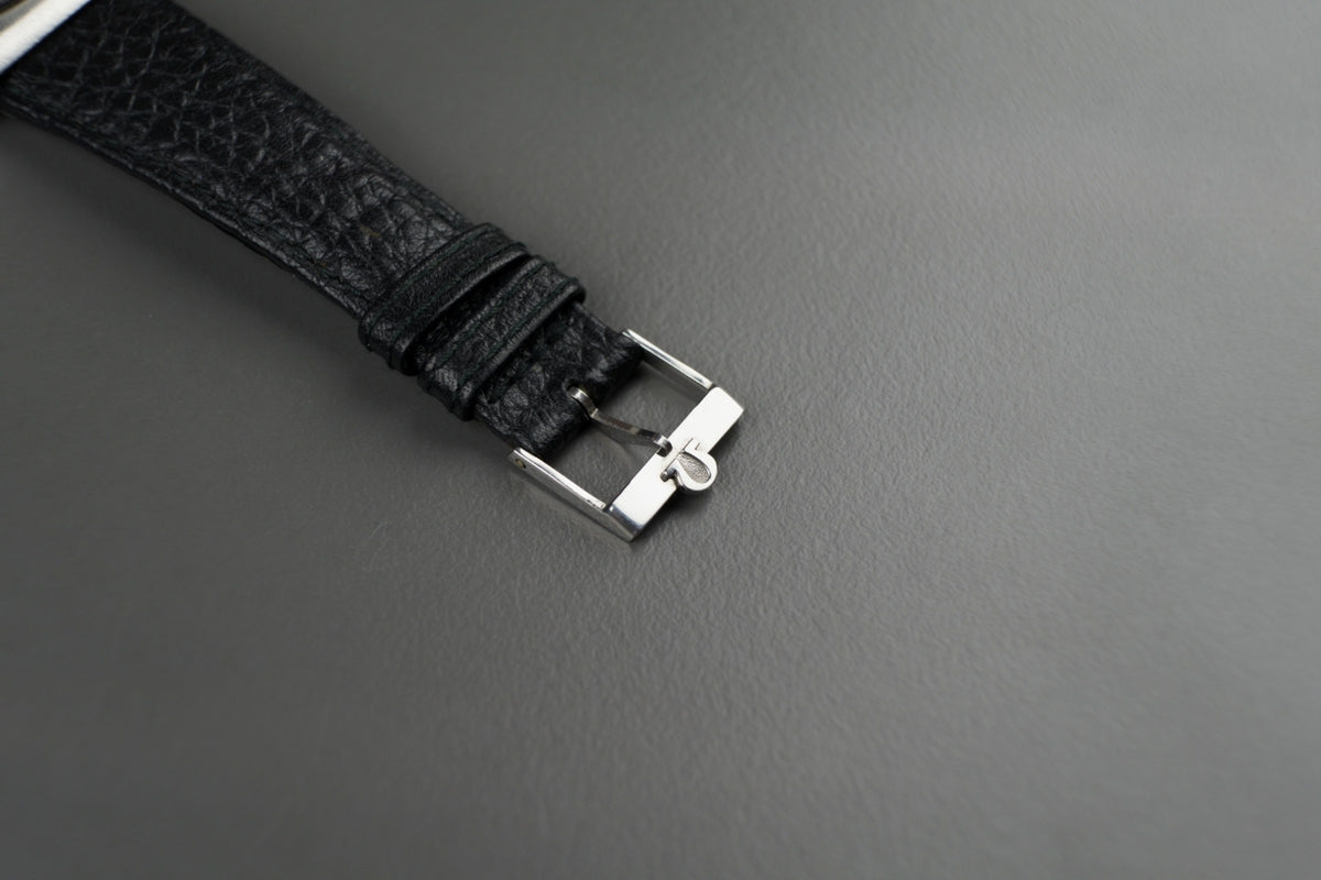 Megaquartz 39mm Quarz