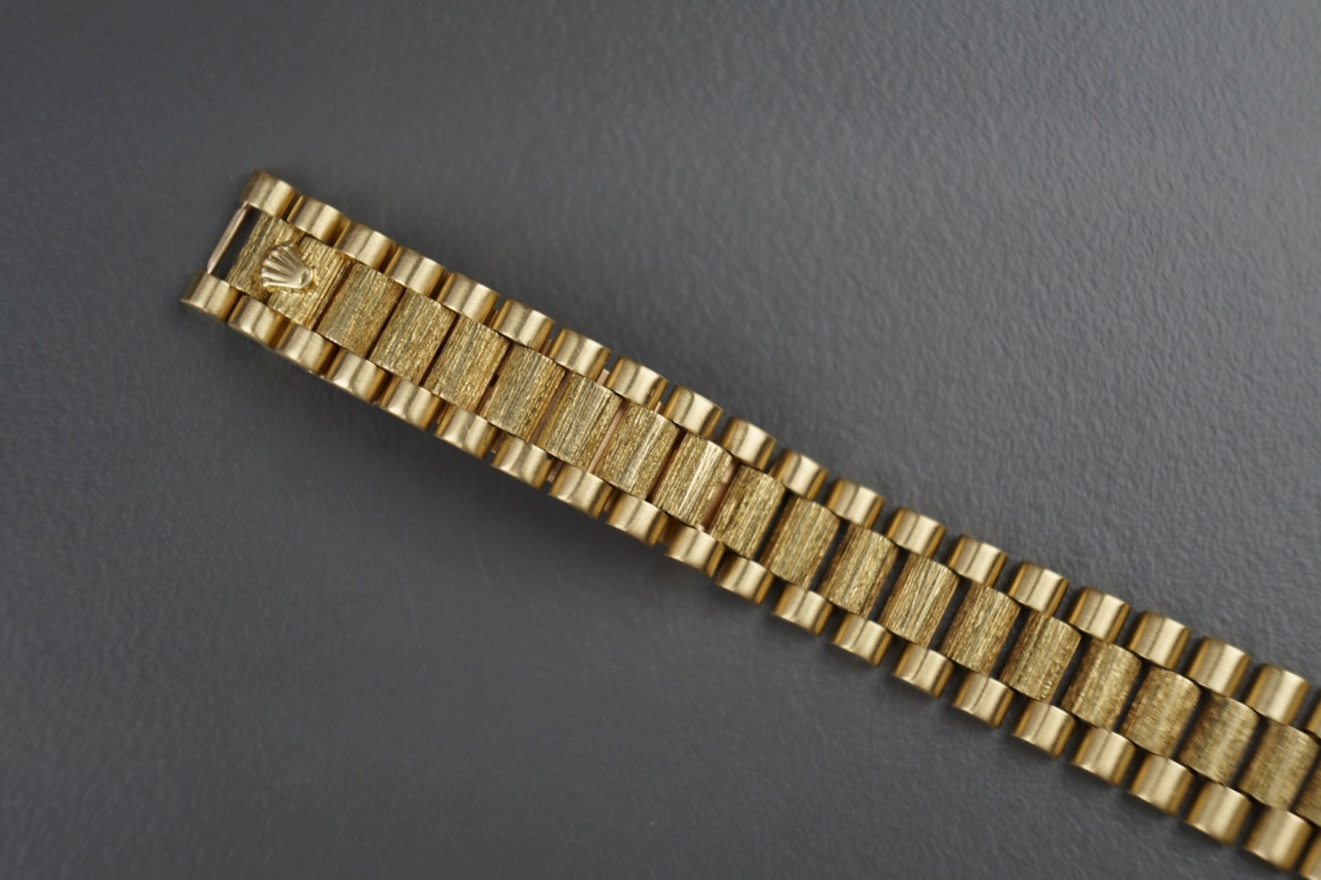 Lady Date Factory 26mm Automatic 18k