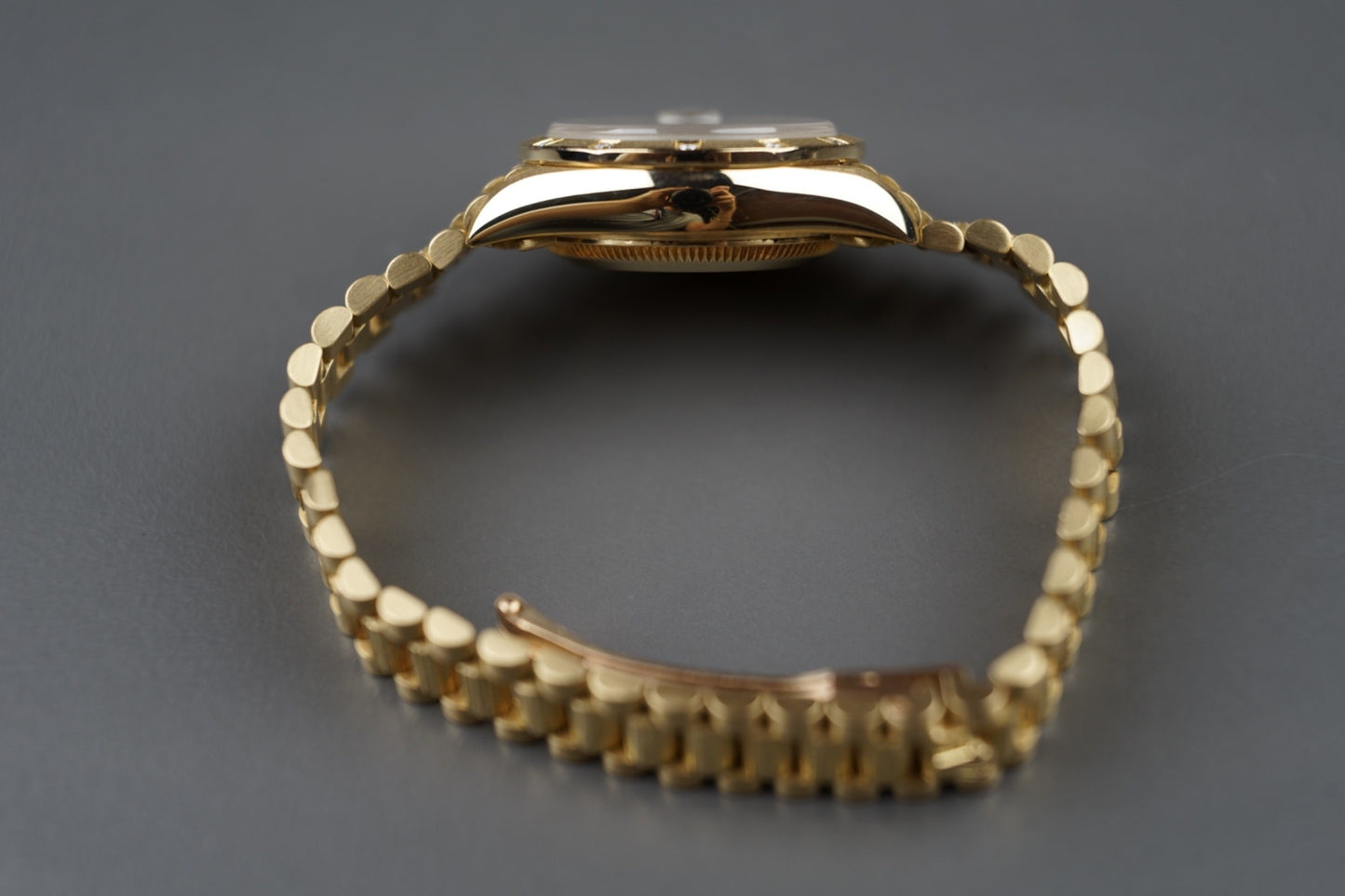 Lady Date Factory 26mm Automatic 18k
