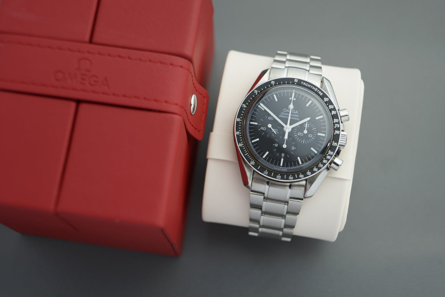 Speedmaster Moonwatch | 42mm Apollo II Limited Edition Réf. 35605000