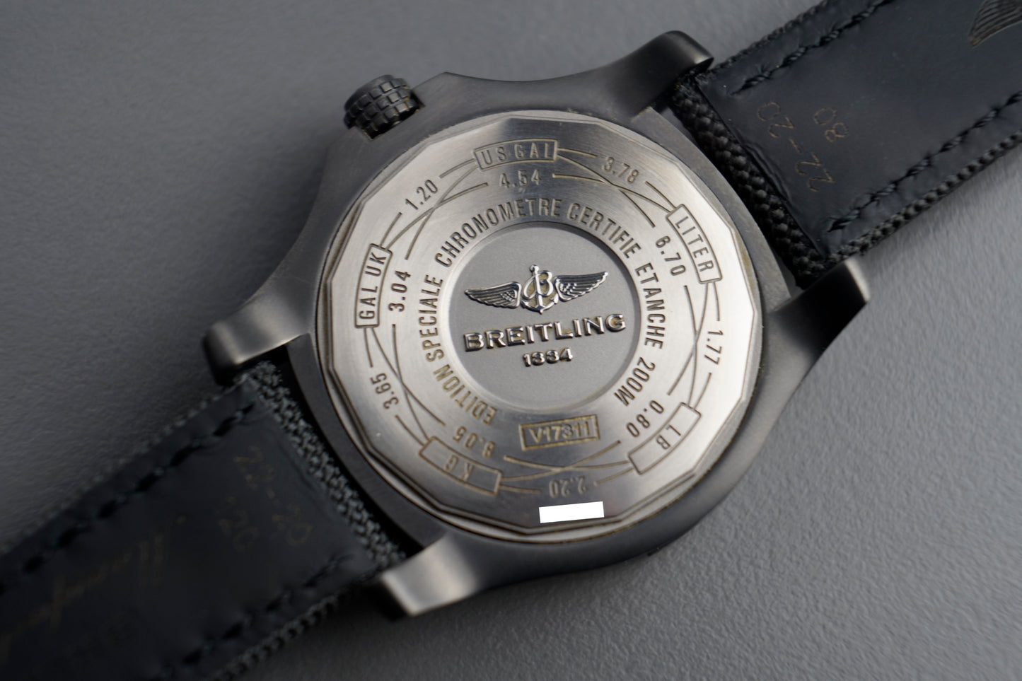 Avenger Blackbird 44 Titanium V17311 | Full Set TOP