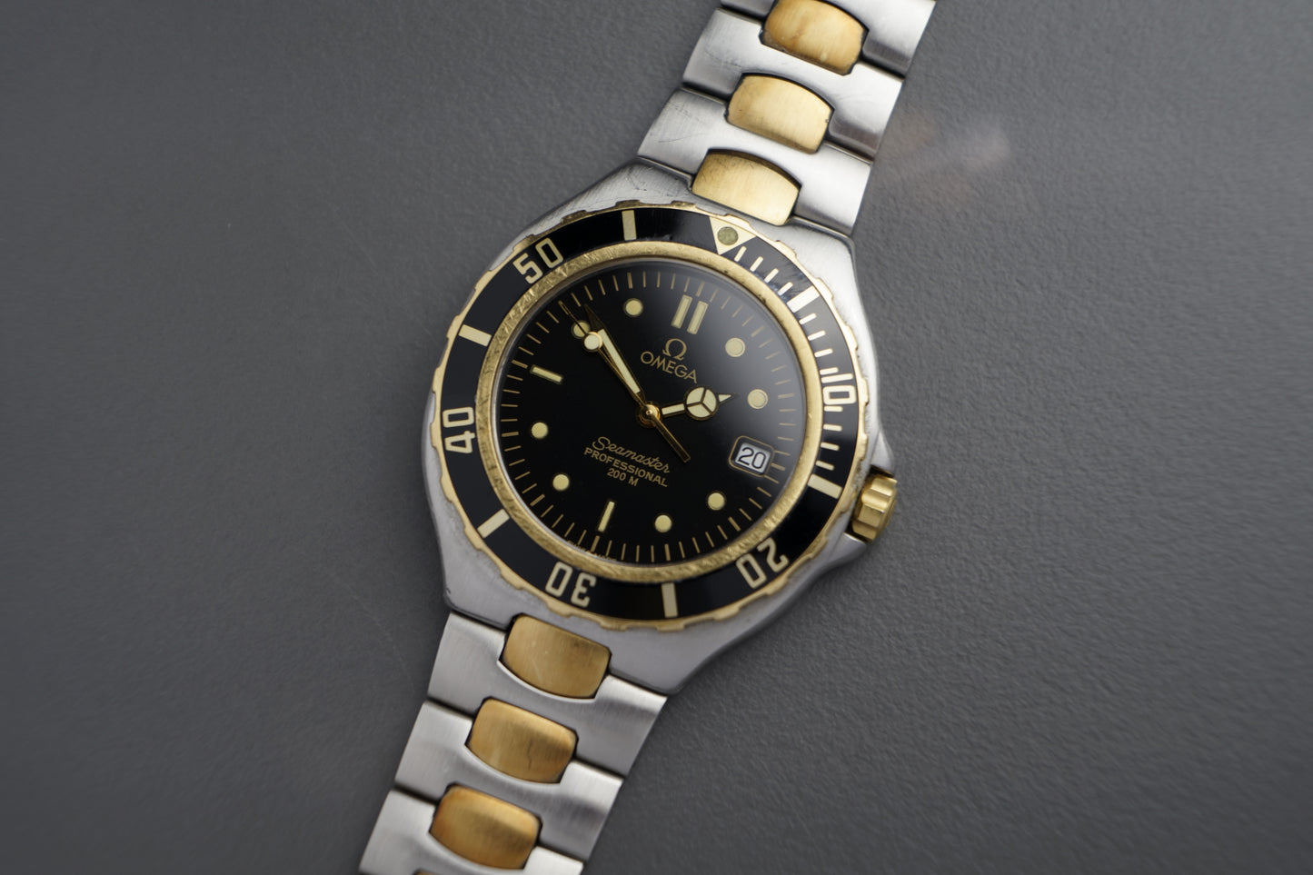 Seamaster "Pre Bond" 36mm Quartz Stahlgold