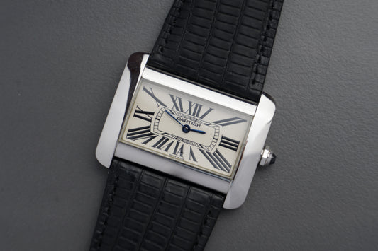 Tank Divan Ref.2600 | 38 x 30 mm mit Etui