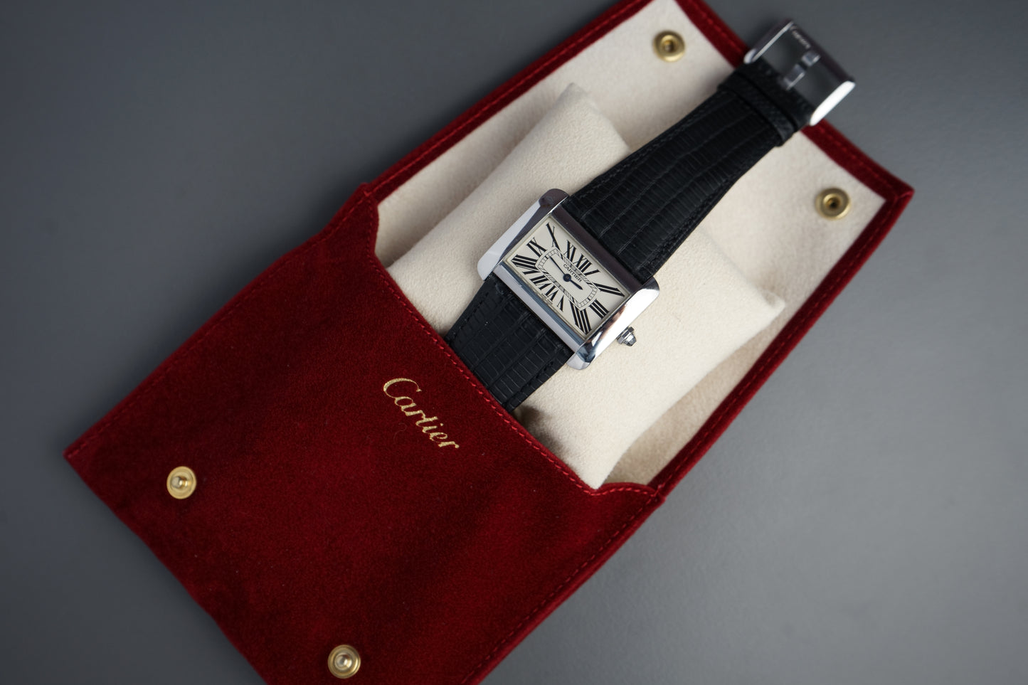 Tank Divan Ref.2600 | 38 x 30 mm mit Etui