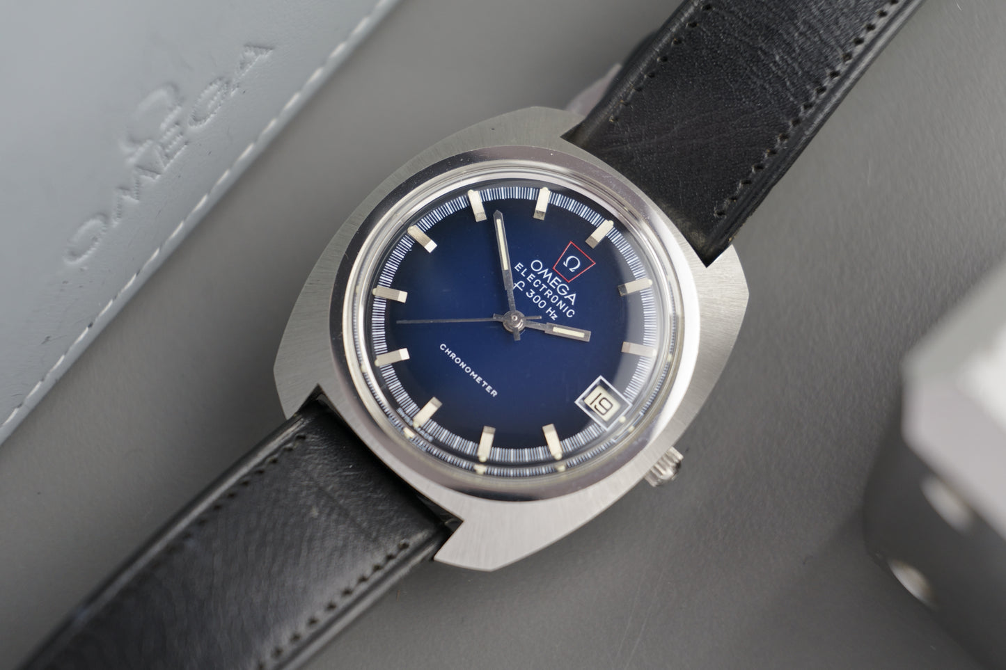 OMEGA f-300 Chronometer NOS Vintage Farbriksticker