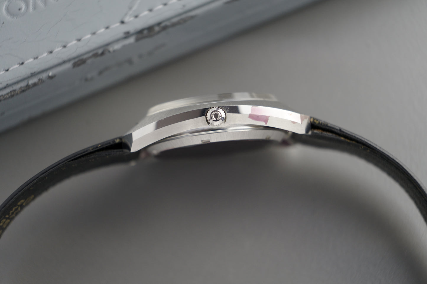 OMEGA f-300 Chronometer NOS Vintage Farbriksticker