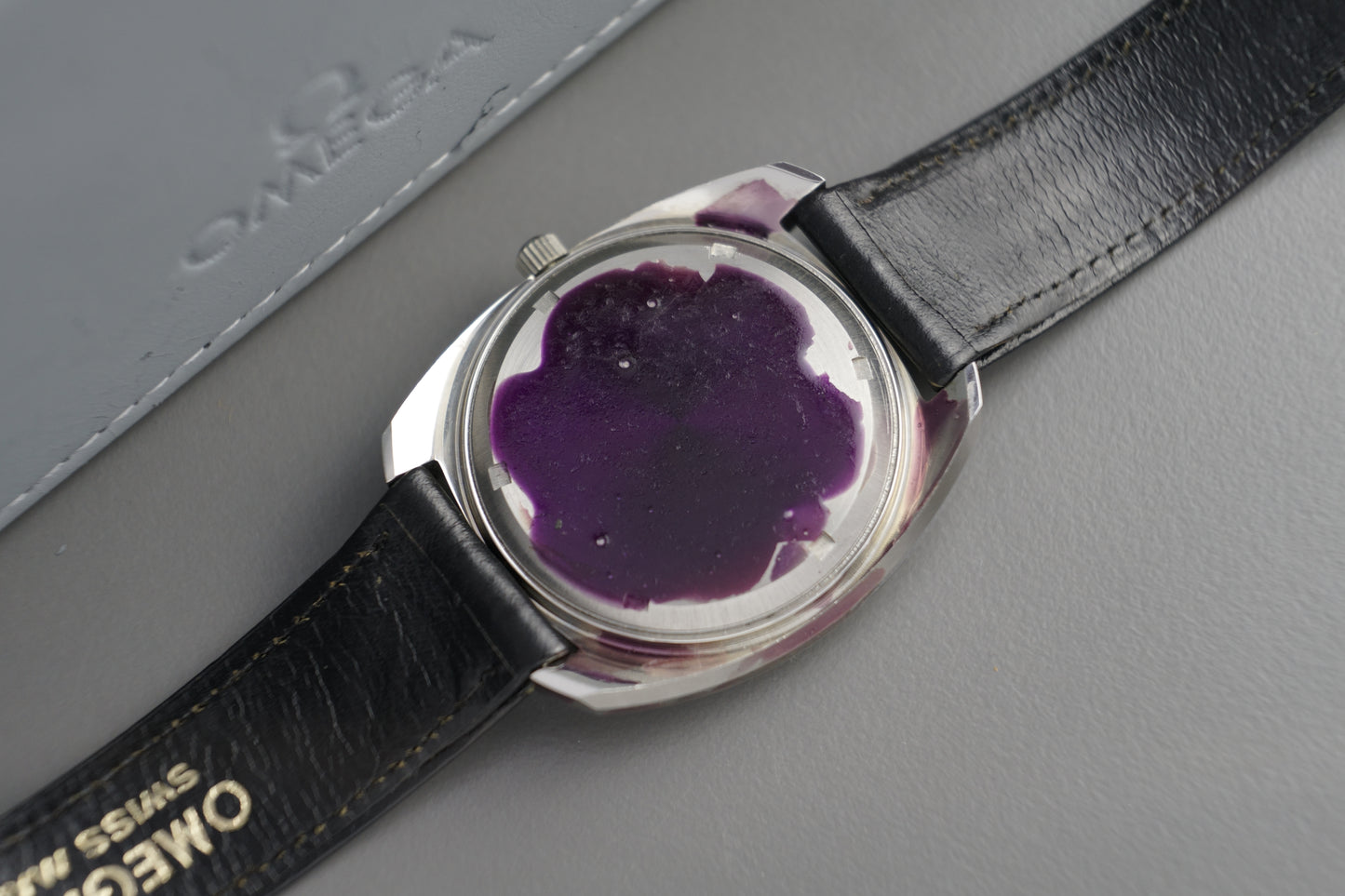 OMEGA f-300 Chronometer NOS Vintage Farbriksticker