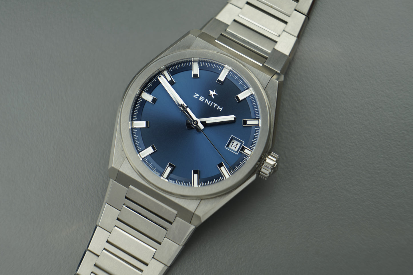 Defy Titanium Blau Automatik | 41mm Full Set