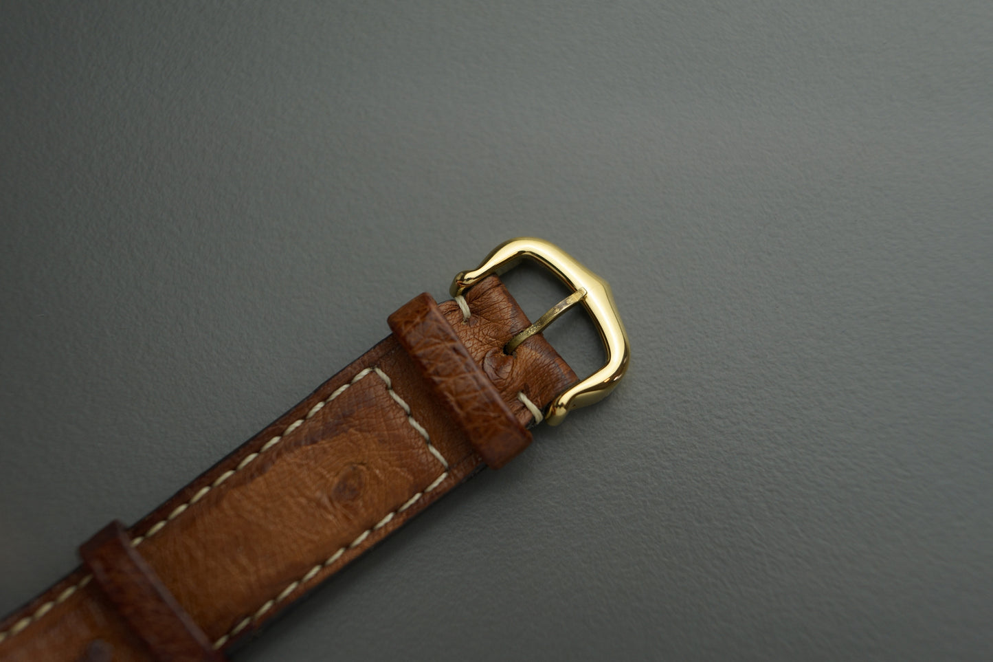 Tank Vermeil 23 x 30 mm Etui Column Dial