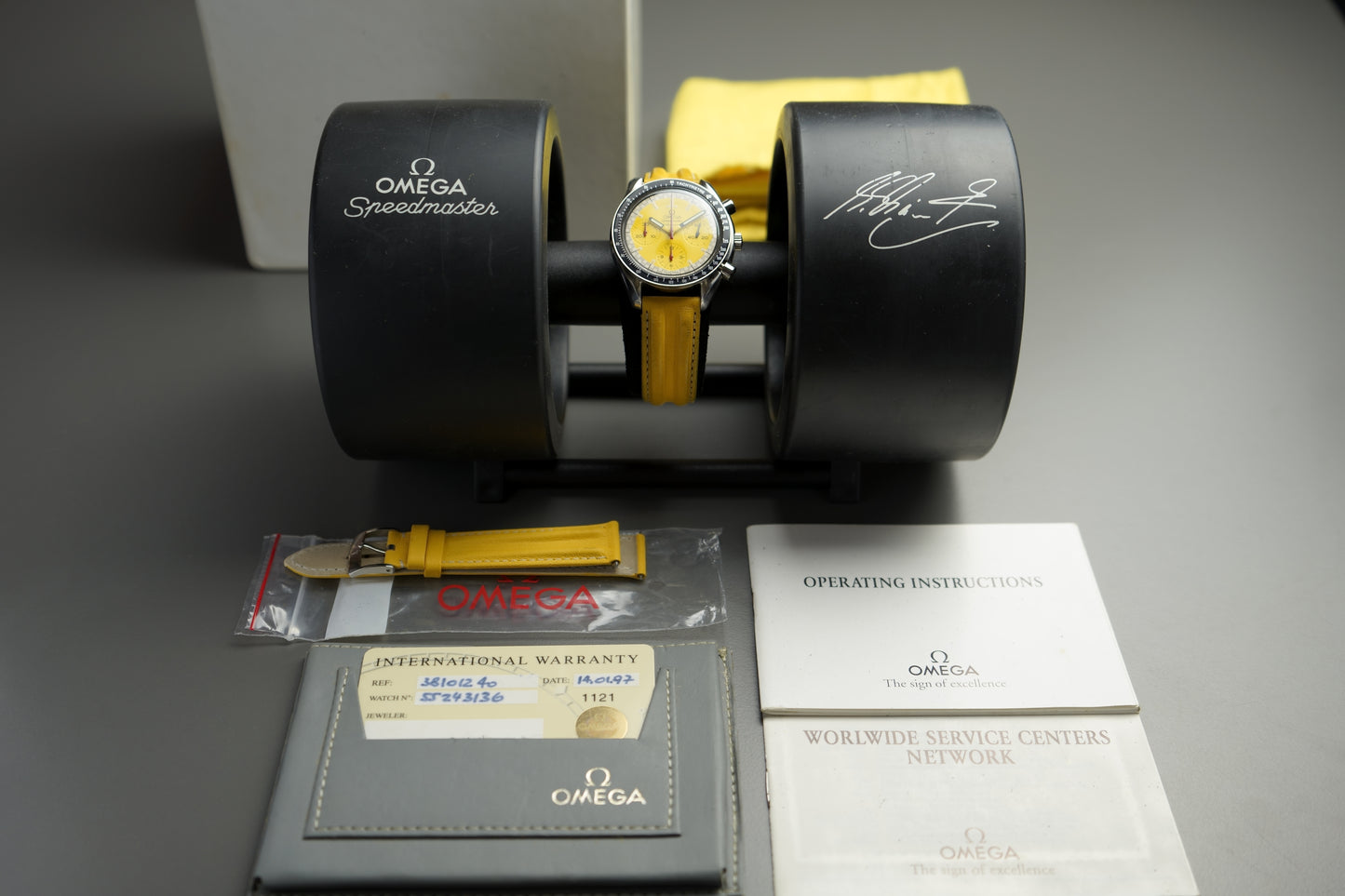 OMEGA Speedmaster "Michael Schumacher" 3810.12.40 Full Set