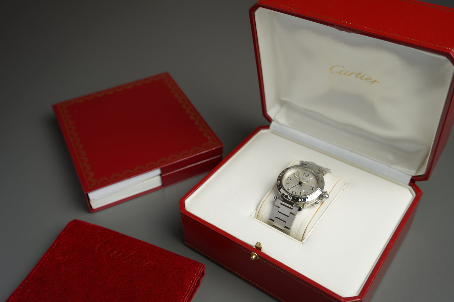 Pasha C GMT | 35mm Automatik deutsches Full Set 2377