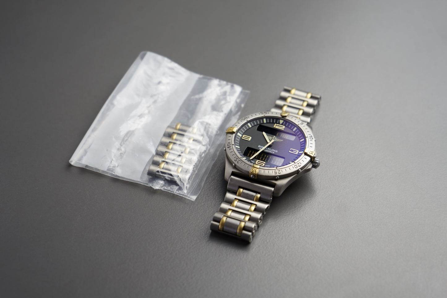 Aerospace Fliegeruhr Titan | 40mm Top Zustand F56062