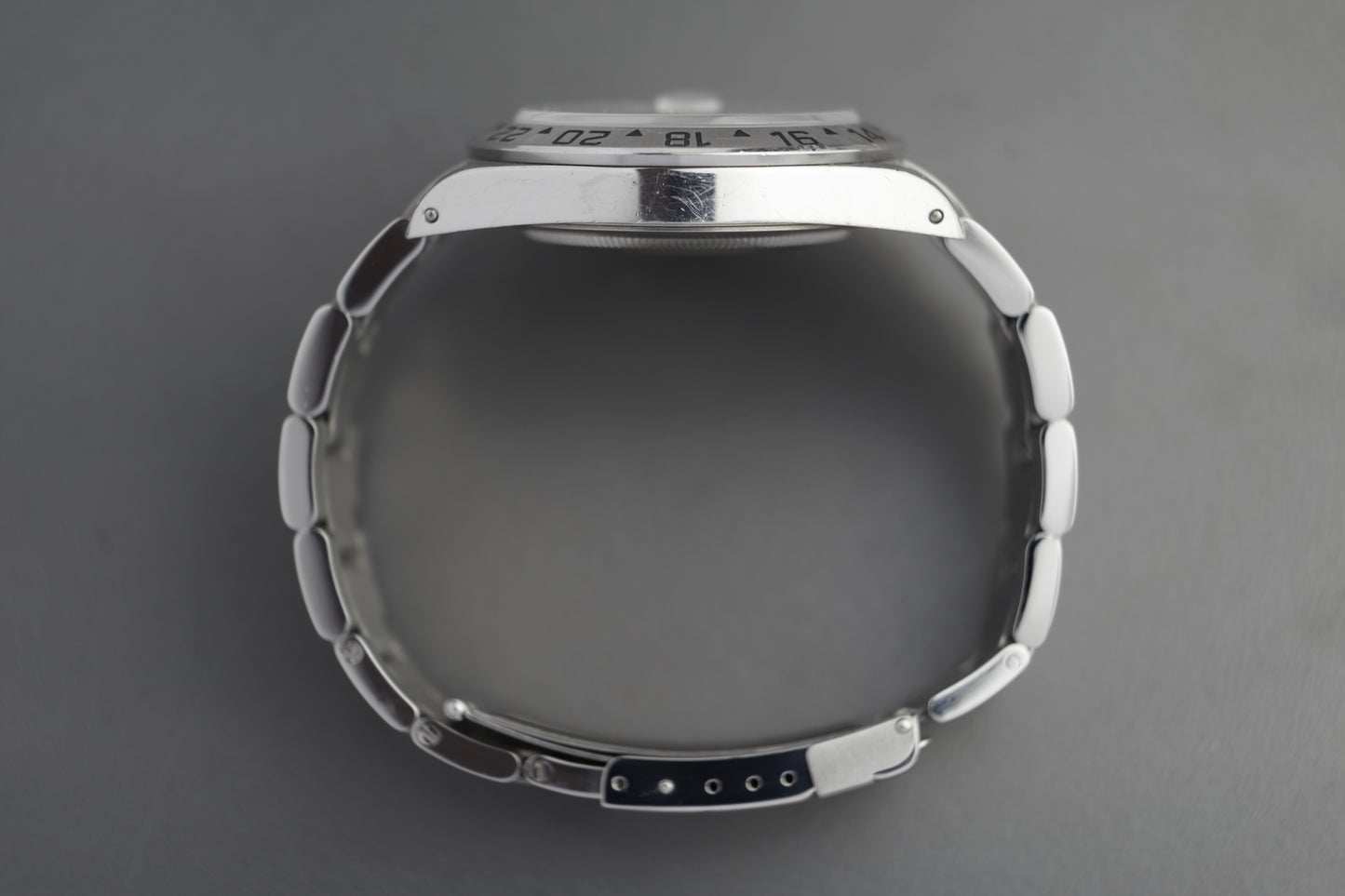 Explorer II  Polar 16570 | Y-Serie 2003