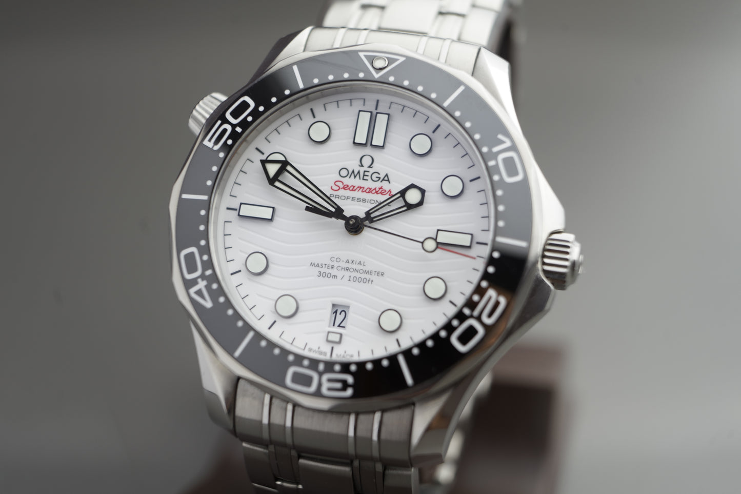 Seamaster Professional 300m Full Set 2024 Weiß | 42mm Automatik