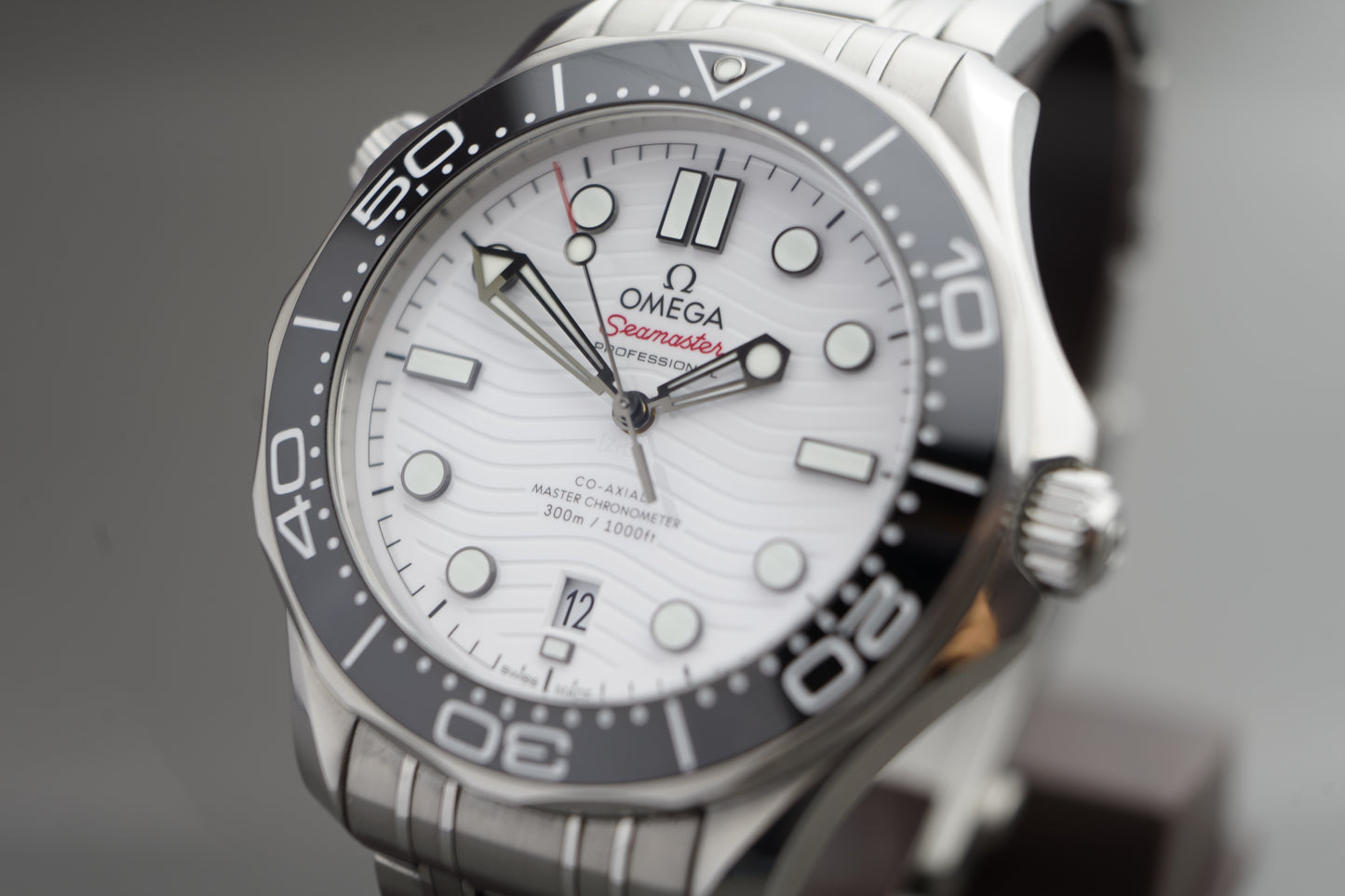 Seamaster Professional 300m Full Set 2024 Weiß | 42mm Automatik