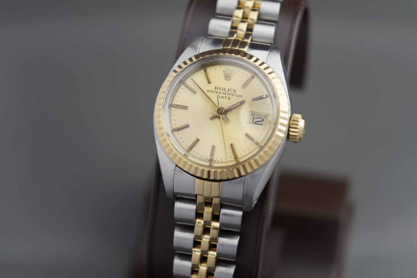 Oyster Date Lady 26mm | 6917 Stahlgold Jubilee